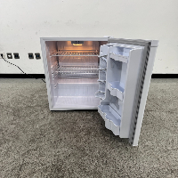 Danby Undercounter Refrigerator image 2